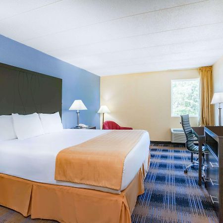 Days Inn by Wyndham Wilkes Barre Eksteriør bilde