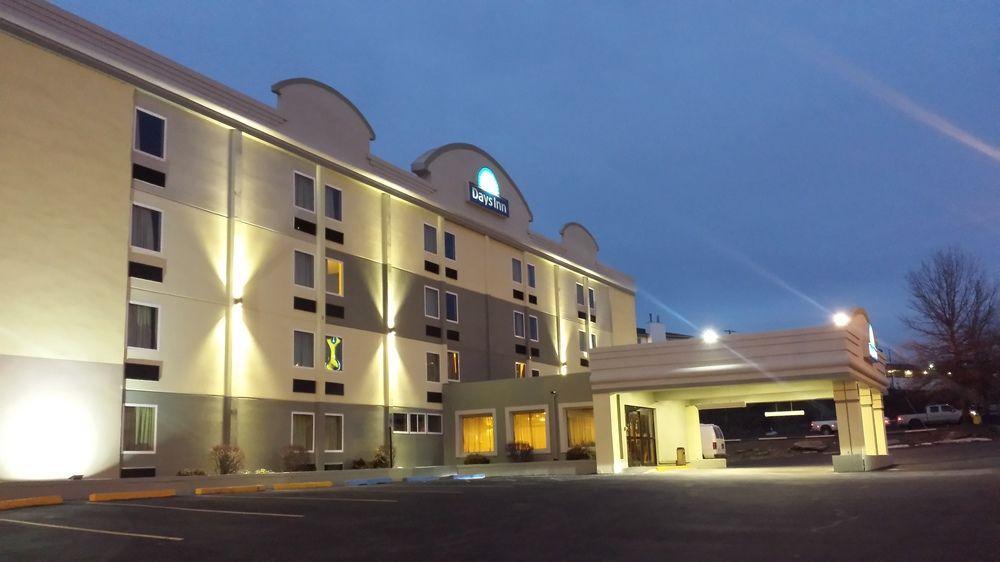 Days Inn by Wyndham Wilkes Barre Eksteriør bilde
