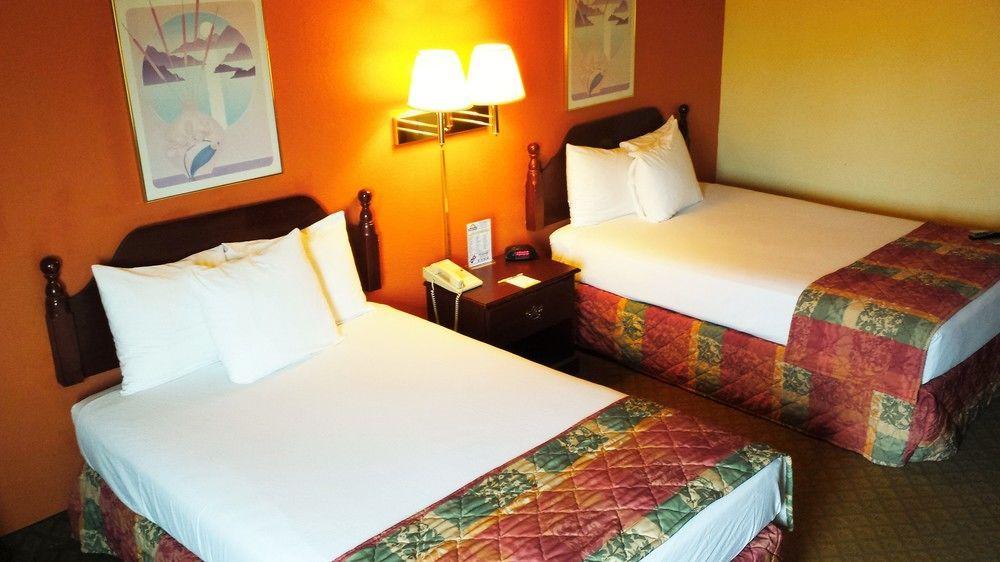Days Inn by Wyndham Wilkes Barre Eksteriør bilde