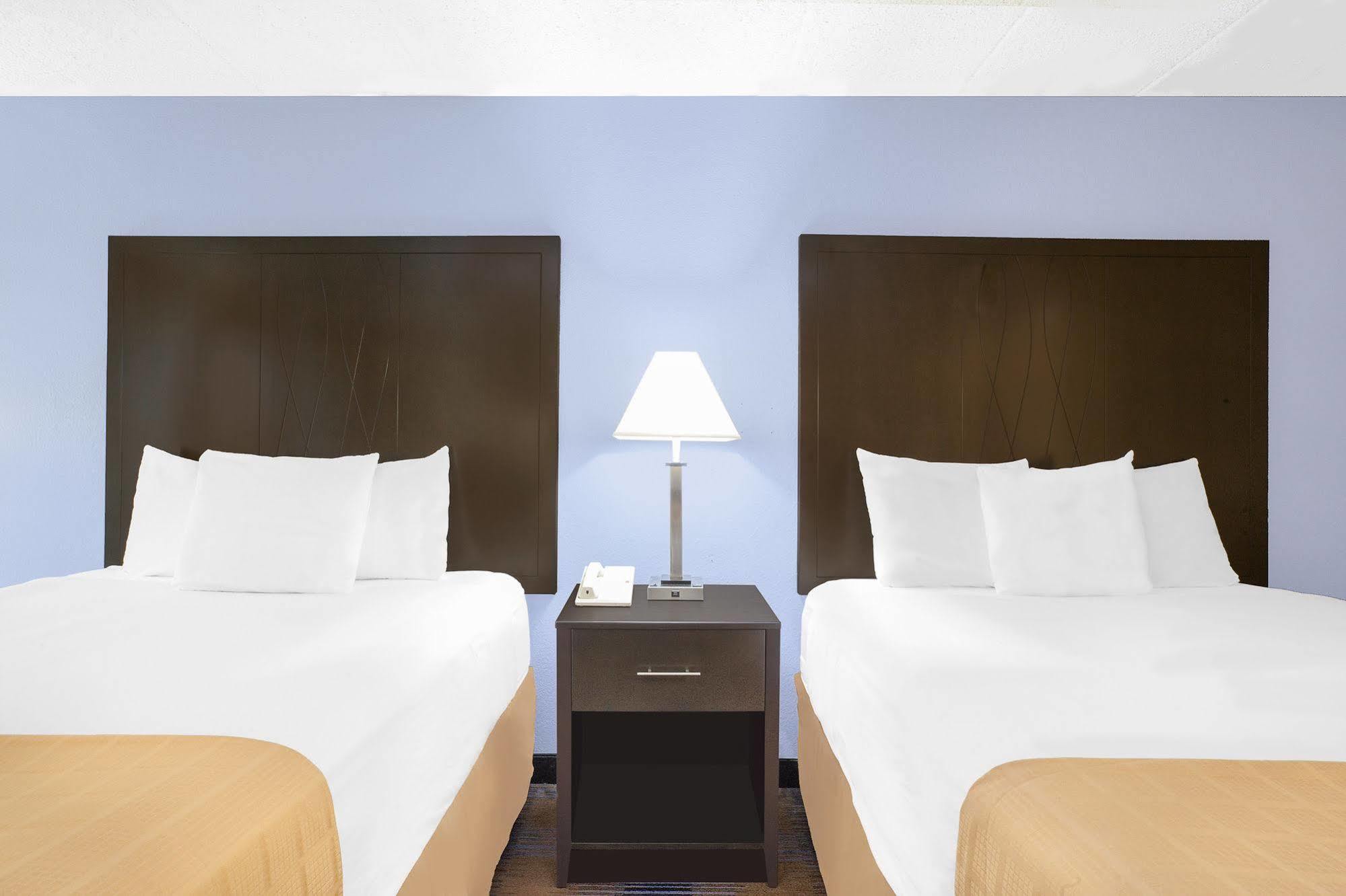 Days Inn by Wyndham Wilkes Barre Eksteriør bilde